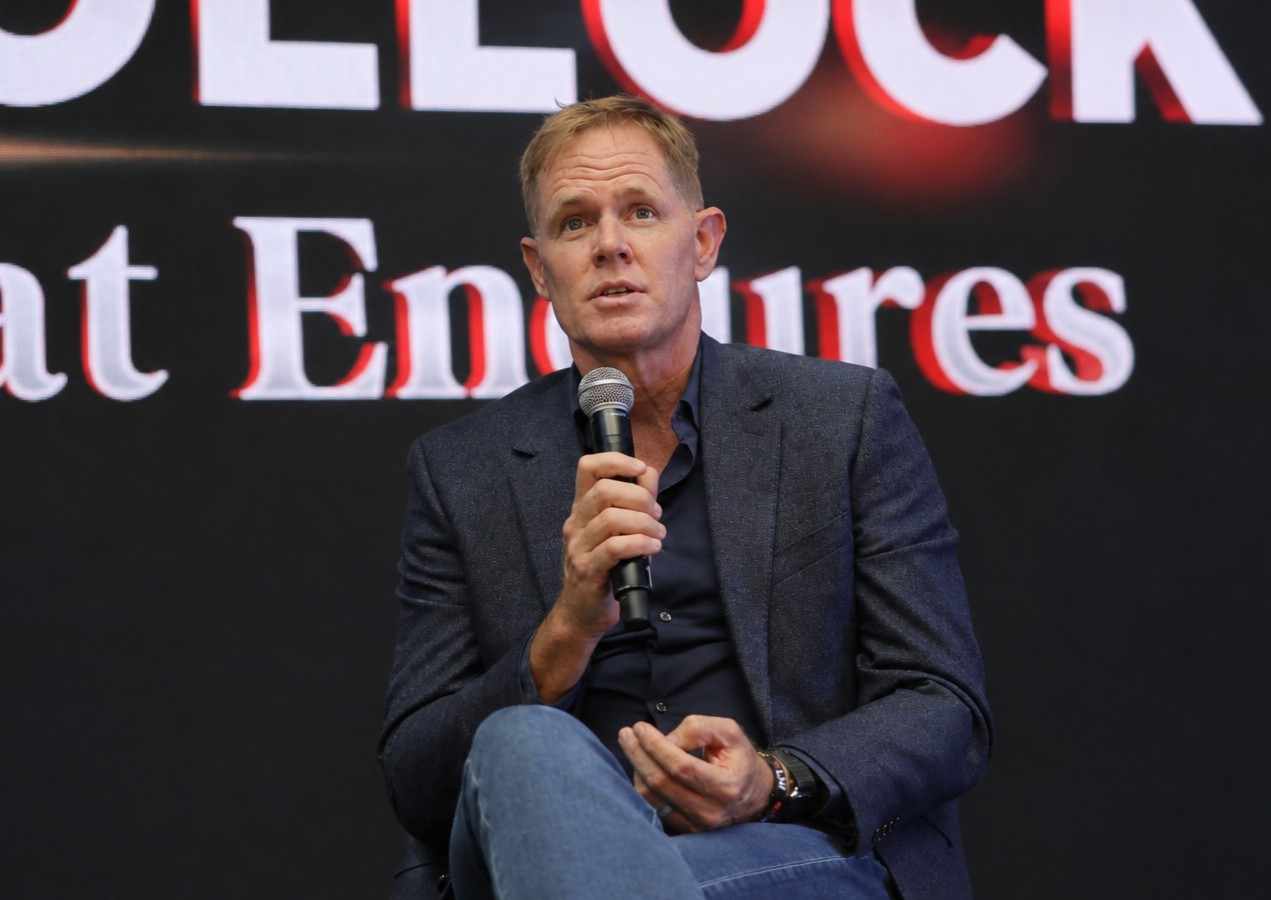 Shaun Pollock as a guest speaker at a corporate event in Cape Town Shaun Pollock as a guest speaker at a corporate event in Cape Town
