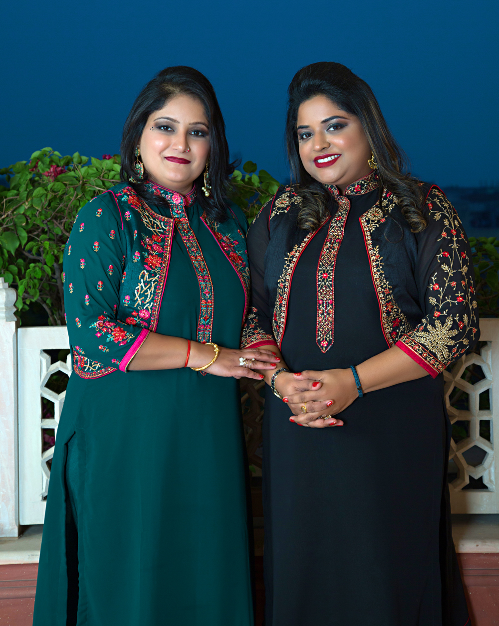 Book Roohani Sisters Online