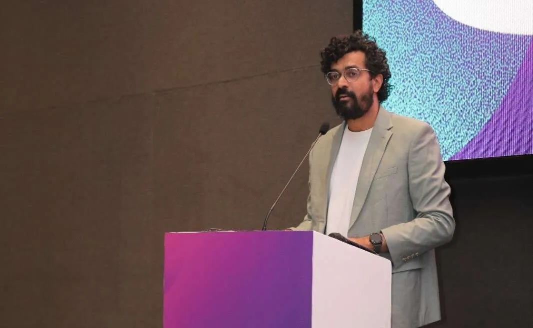 Azeem Banatwalla hosting a corporate event in Delhi