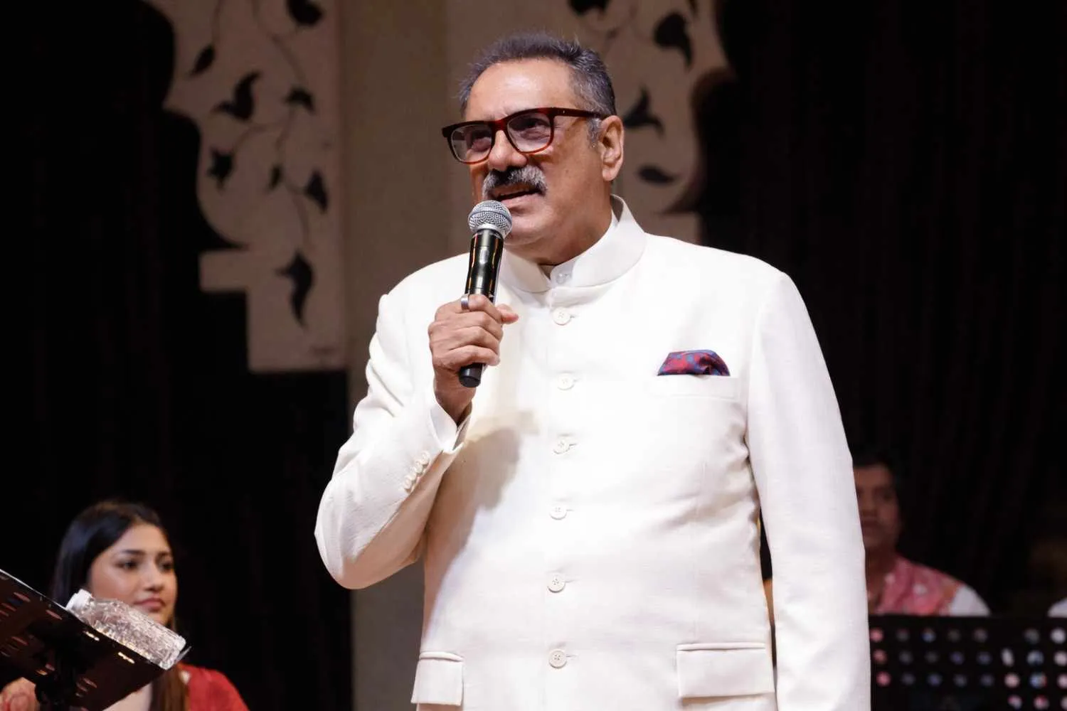Boman Irani as a narrator at a wedding