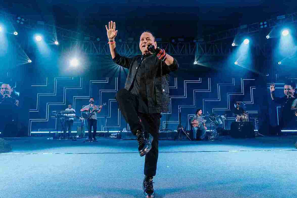 Kailash Kher performing at a corporate event in Mumbai