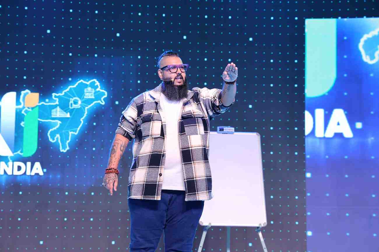 Mentalist Karan Chauhan performing at a corporate event in Goa