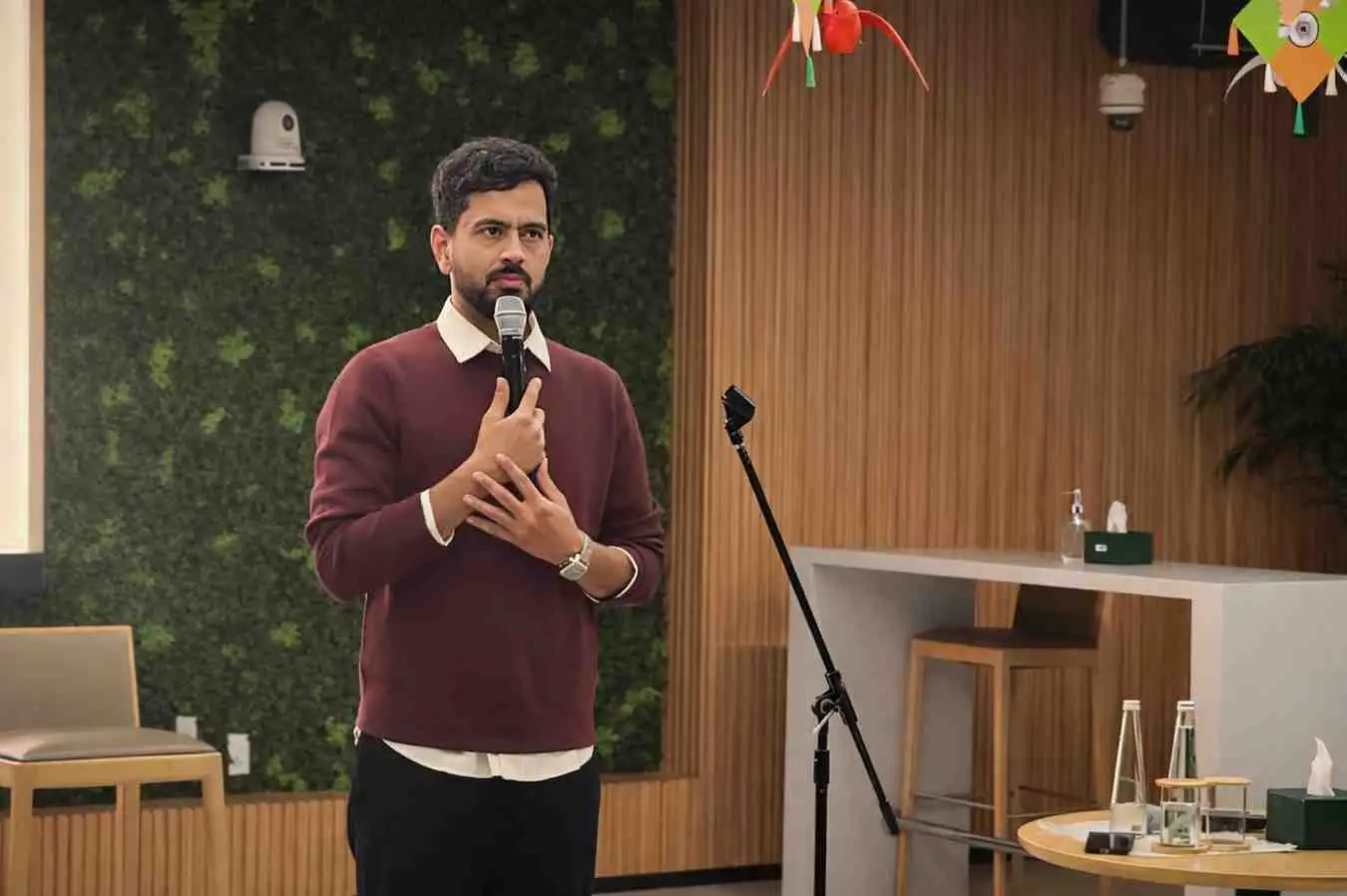 Comedian Nishant Suri performing at a corporate event in Delhi Comedian Nishant Suri performing at a corporate event in Delhi