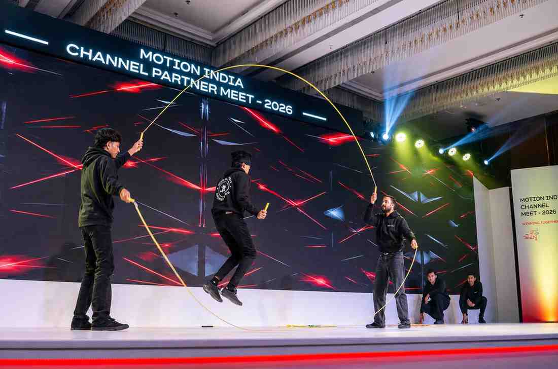 Skipper Crew performing at a corporate event in Dehradun