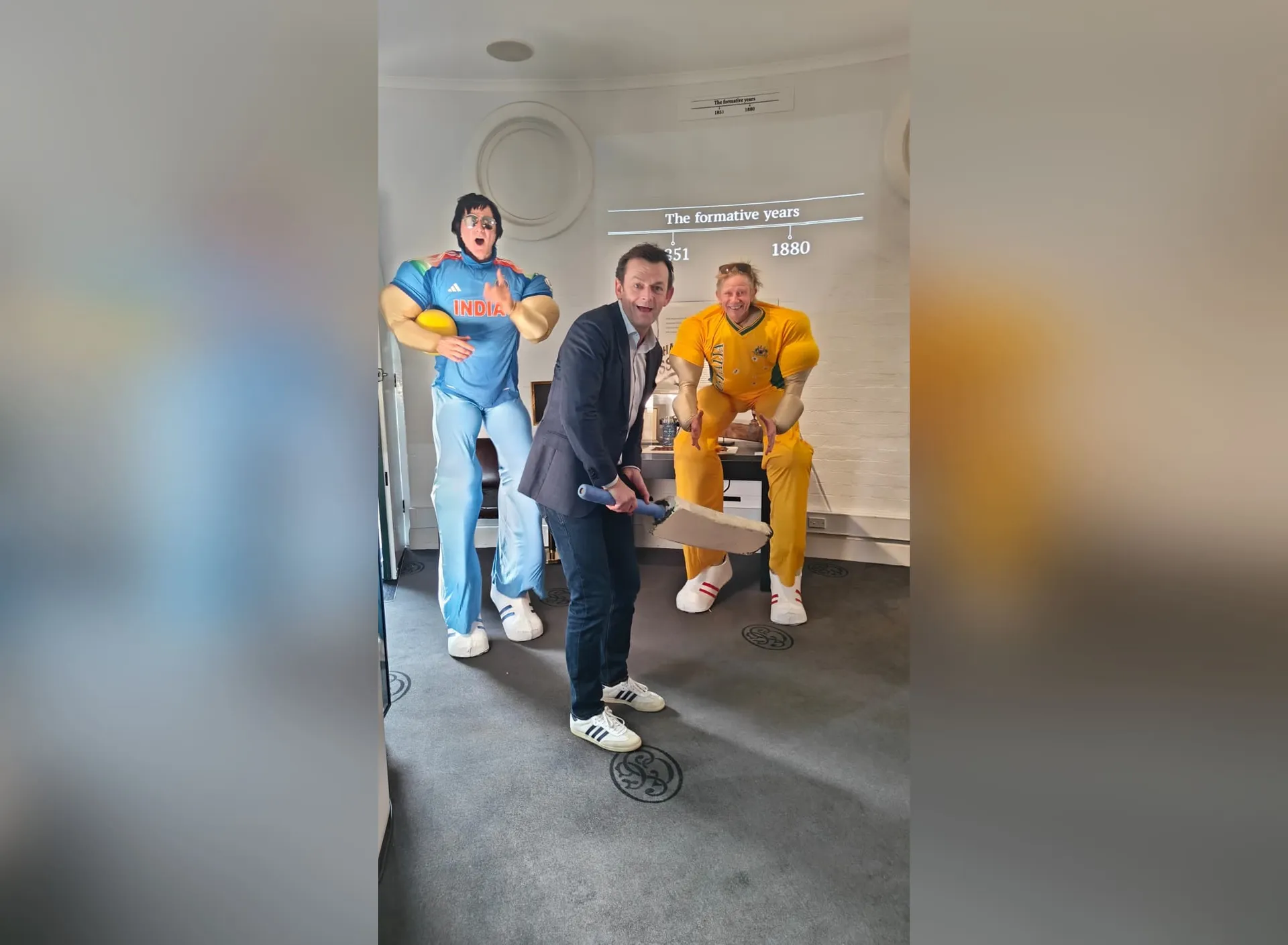 Roving Giant Cricketers at the 'Aussome Gyprockers' event in Sydney Roving Giant Cricketers at the 'Aussome Gyprockers' event in Sydney