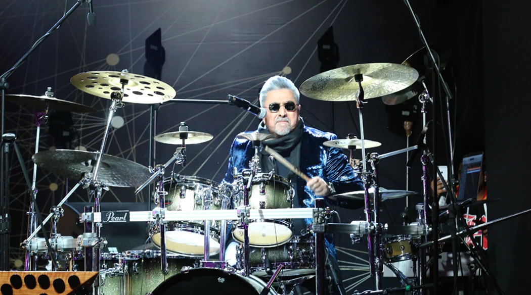 Ranjit Barot performing for Ericsson Leadership Summit in Delhi