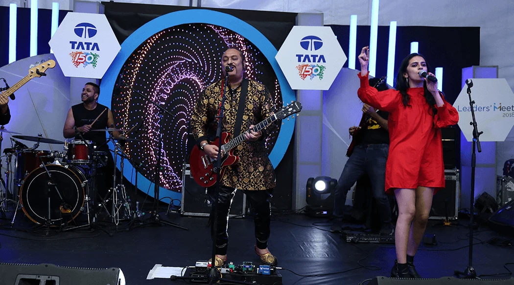 Lesle Lewis performing at a corporate event in Mussoorie