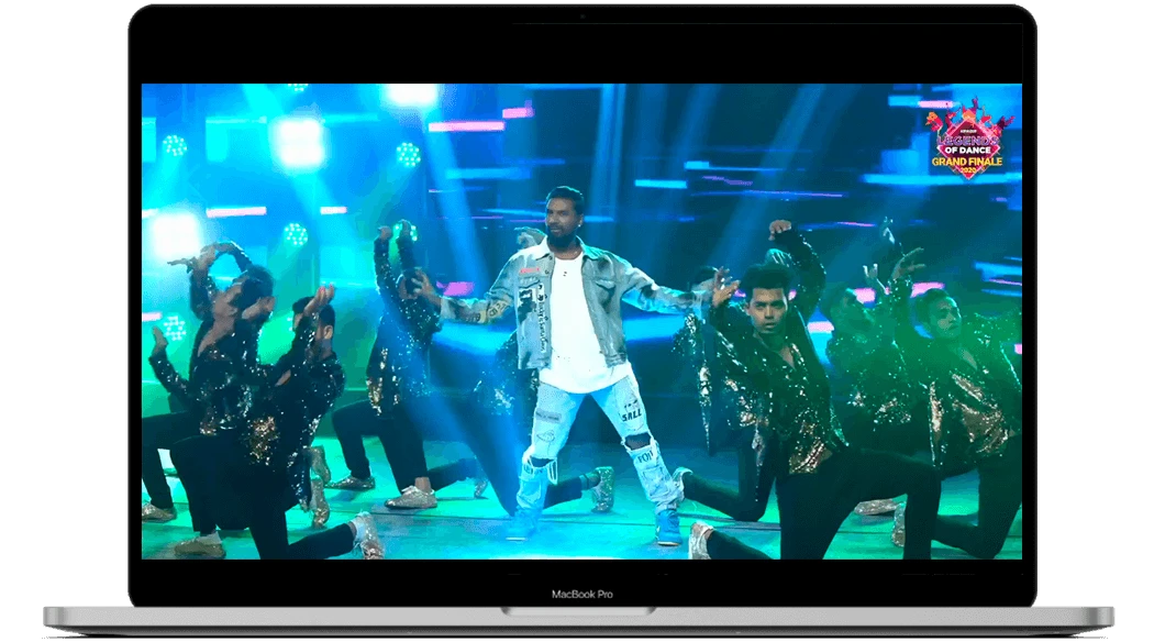 Remo D'Souza performing for a virtual corporate event