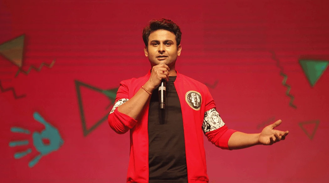 Sanket Bhosle performing at a corporate event in Mumbai