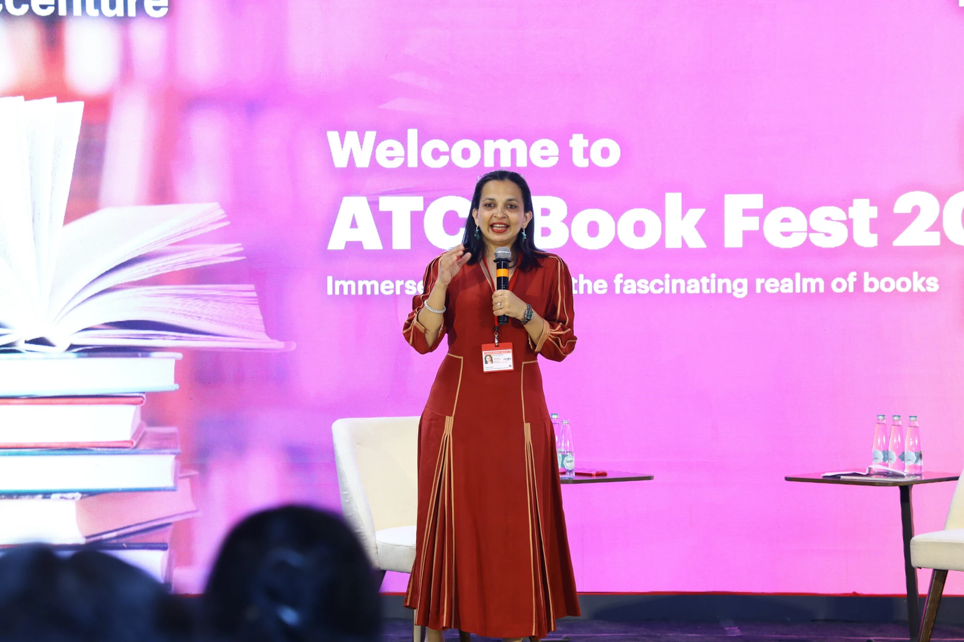 Rujuta Diwekar as a guest speaker for a corporate event in Bangalore
