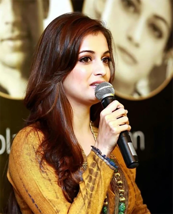 Book Women Motivational Speakers Dia Mirza
