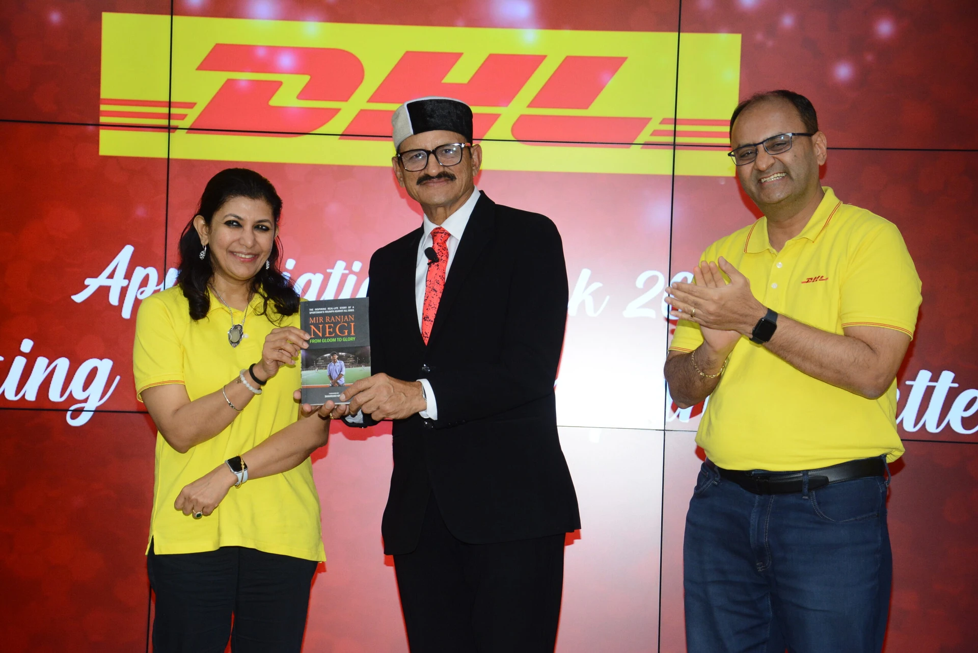 Mir Ranjan Negi as a motivational speaker at a corporate event in Mumbai Mir Ranjan Negi as a motivational speaker at a corporate event in Mumbai