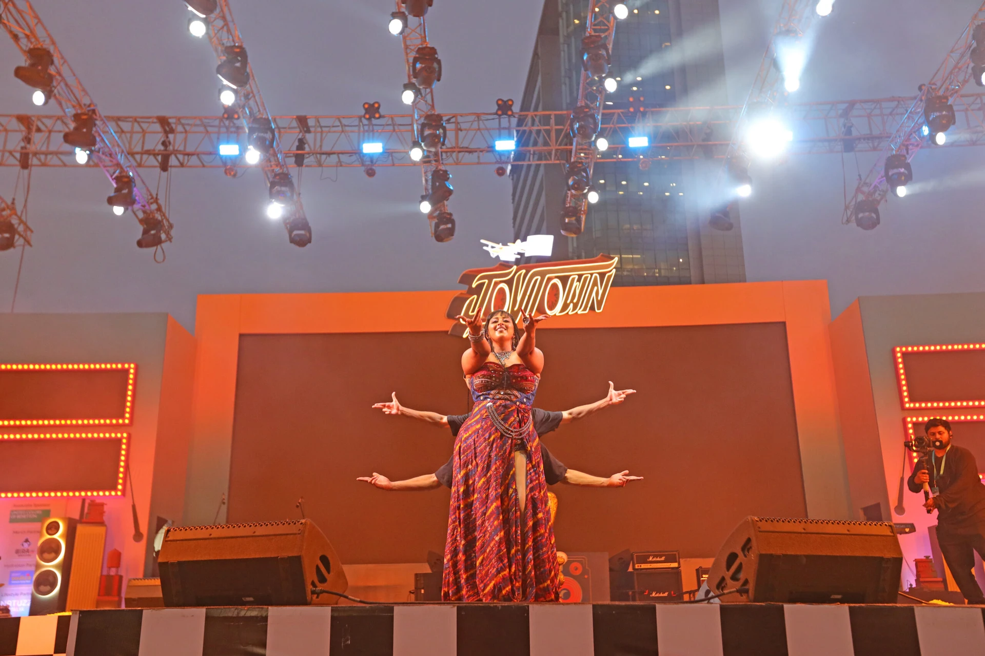 Raja Kumari performing at the BMW Joytown Festival in Mumbai