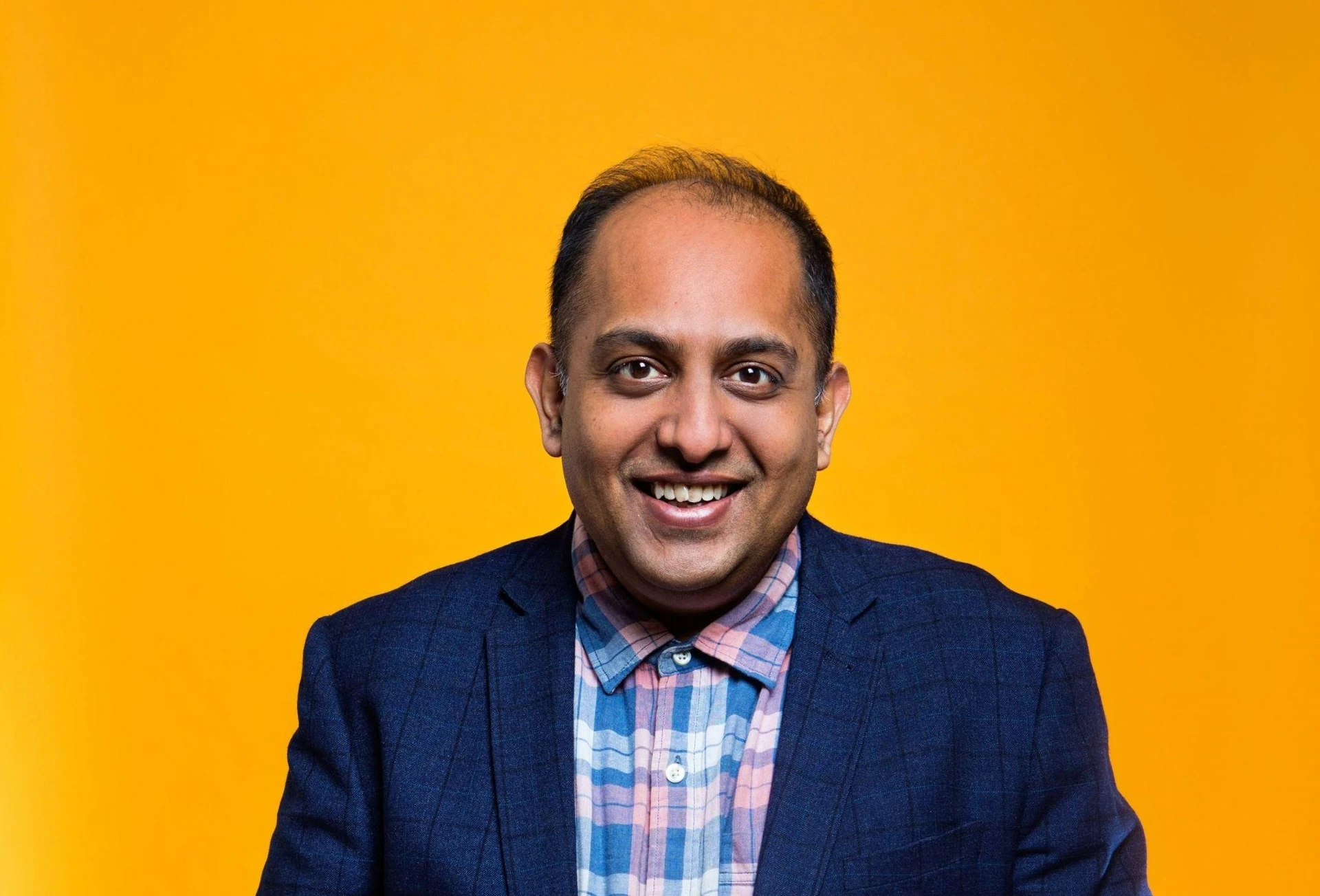 Hire Anuvab For Party