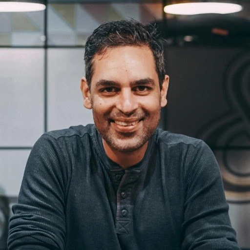 Hire a Speakers Ankur Warikoo for Event