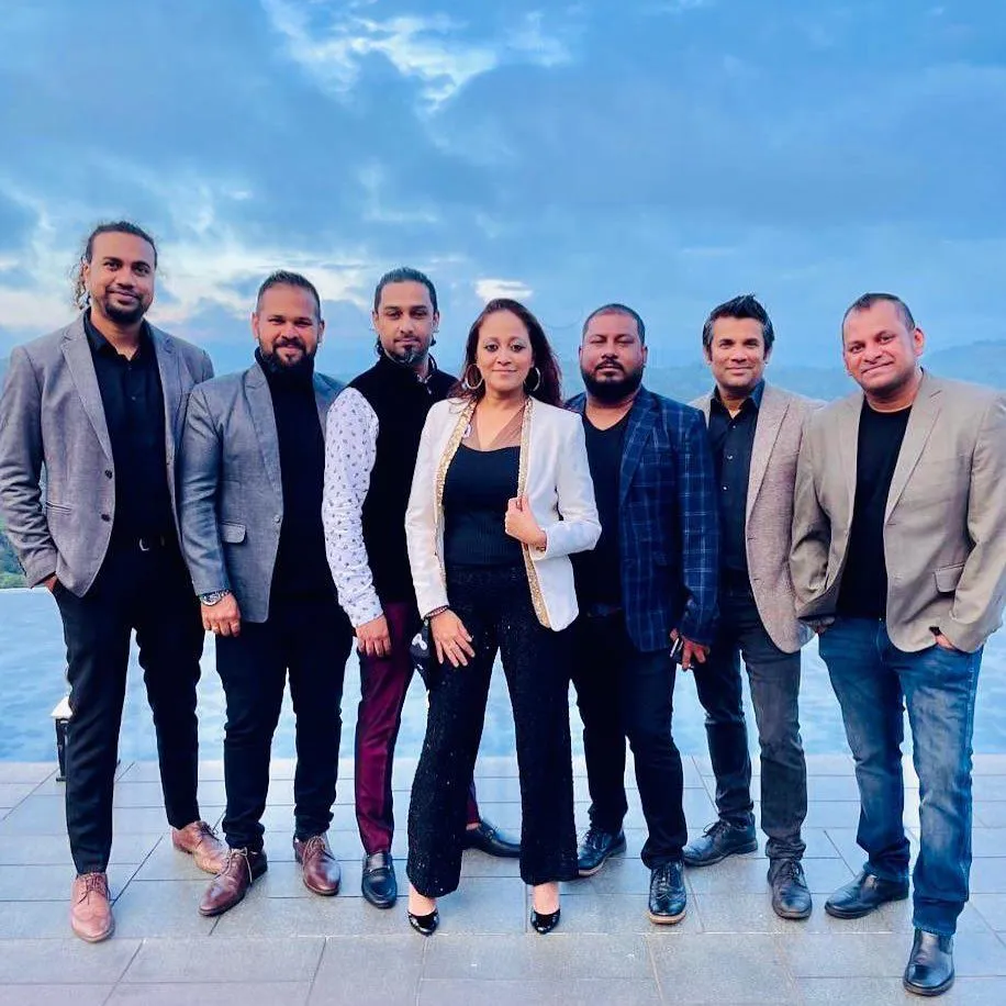 Book Bollywood Bands A26