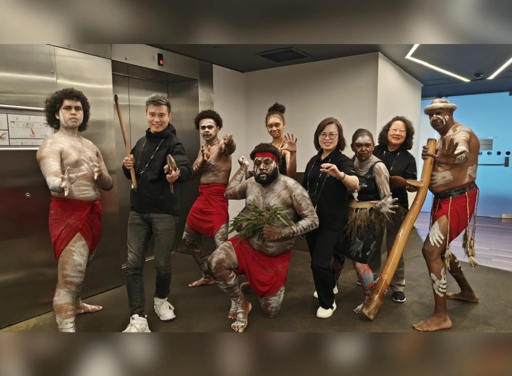 Aboriginal Artists performing at a conference for HASE in Sydney