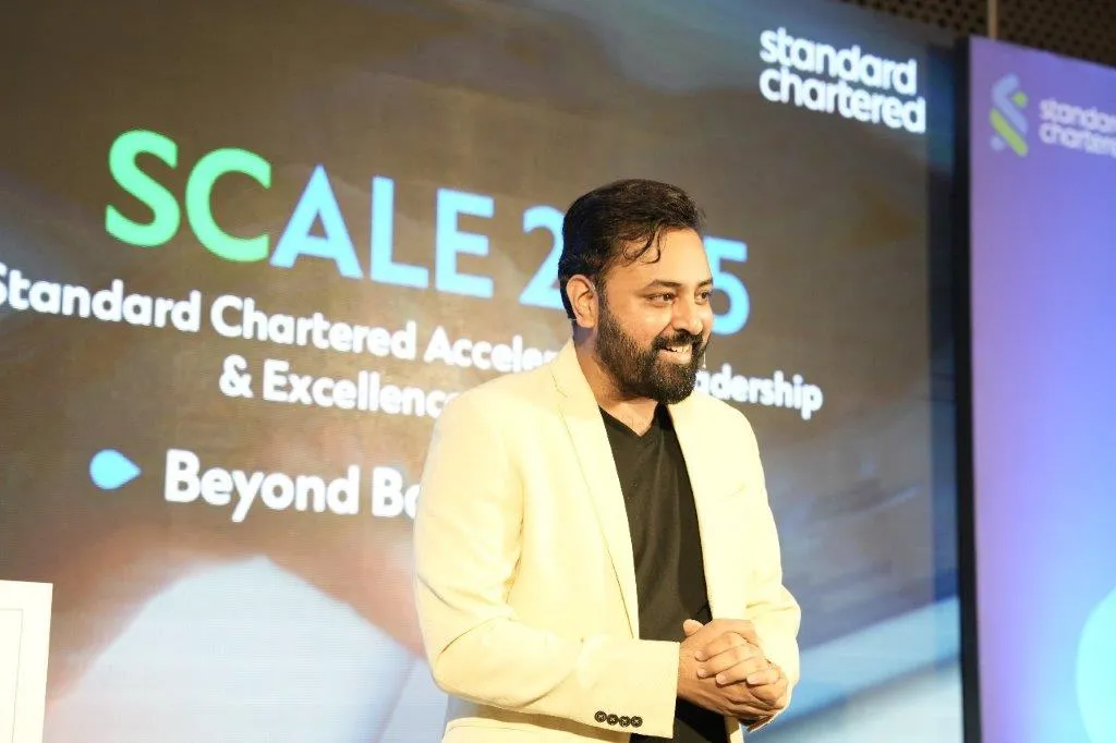 Mentalist Akshay Laxman performing at an employee meet for Standard Chartered in Hyderabad & Mumbai (1)