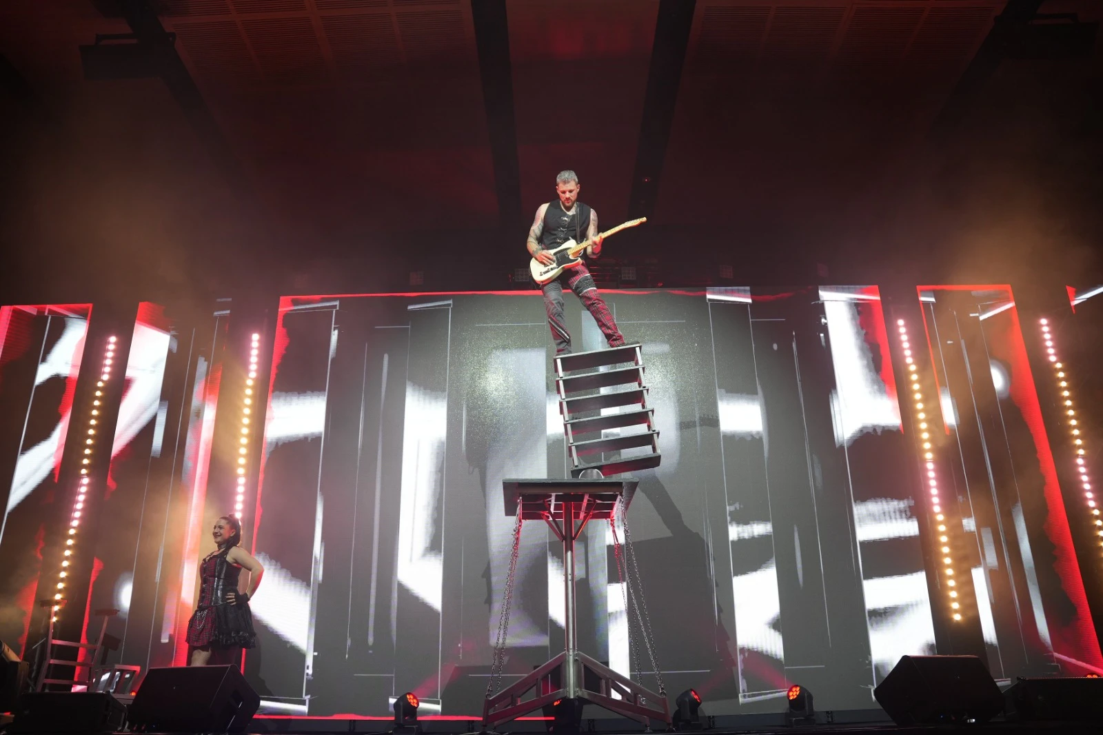 Rolla Bola Balancing Act at the ‘Lombard League of Legends’ for ICICI in Sydney